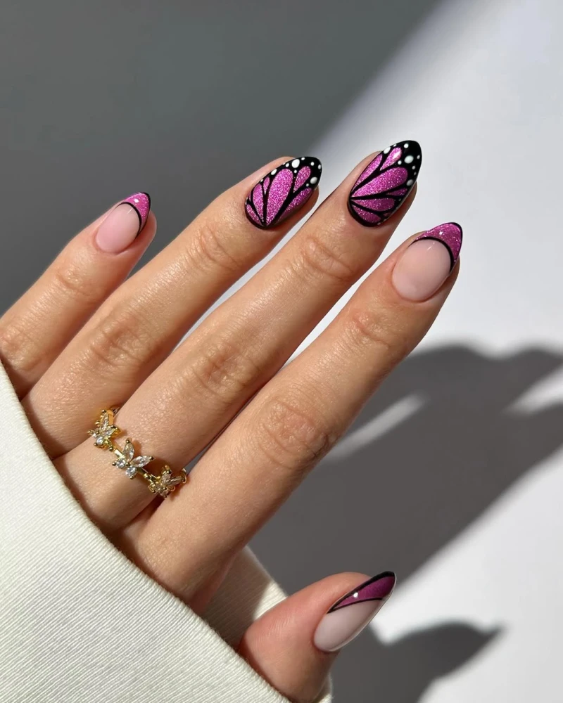 Butterfly nails 