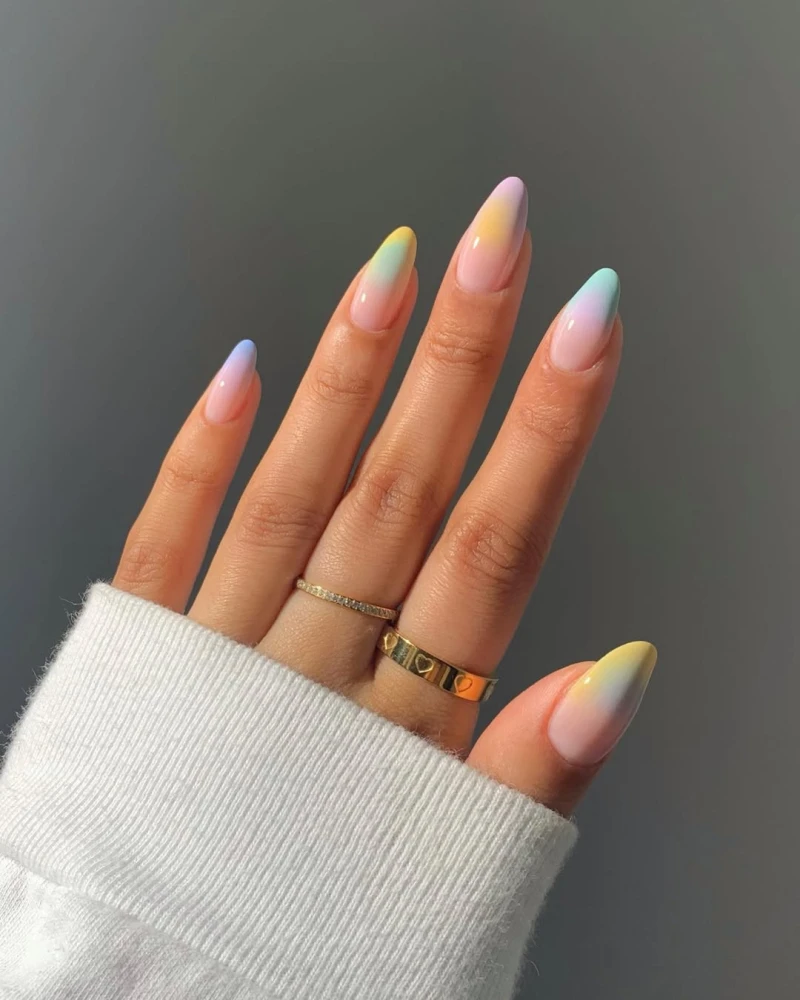 aura nails