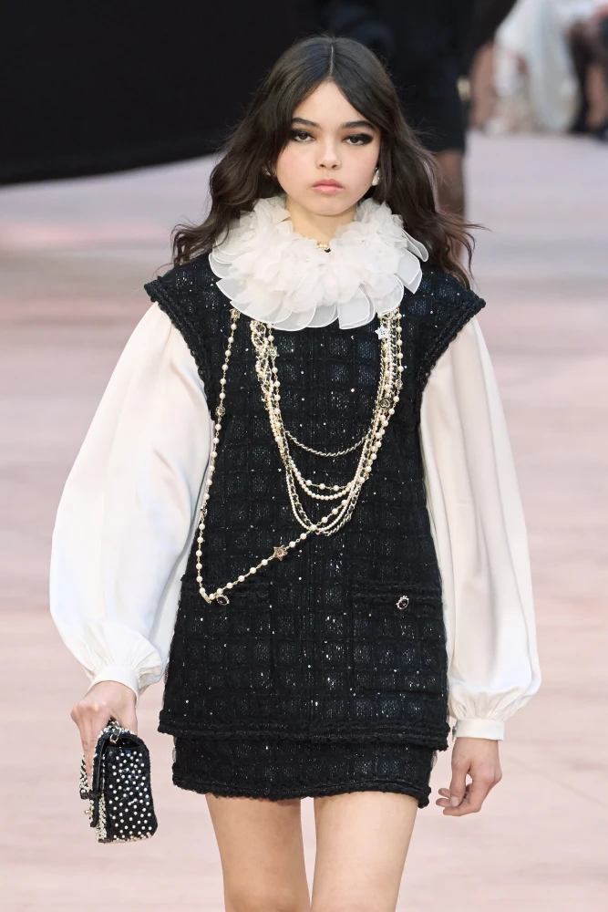 Chanel блуза на осінь-2025