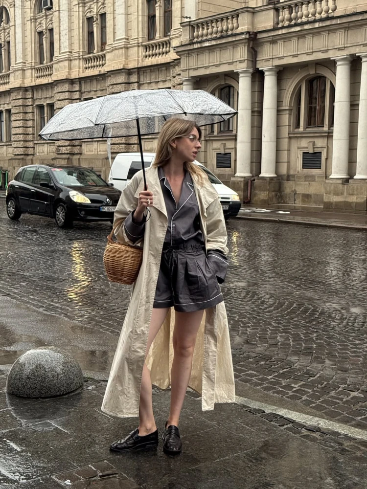 Як одягати піжамну сорочку на вулицю