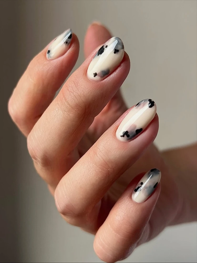 Cow print nails 