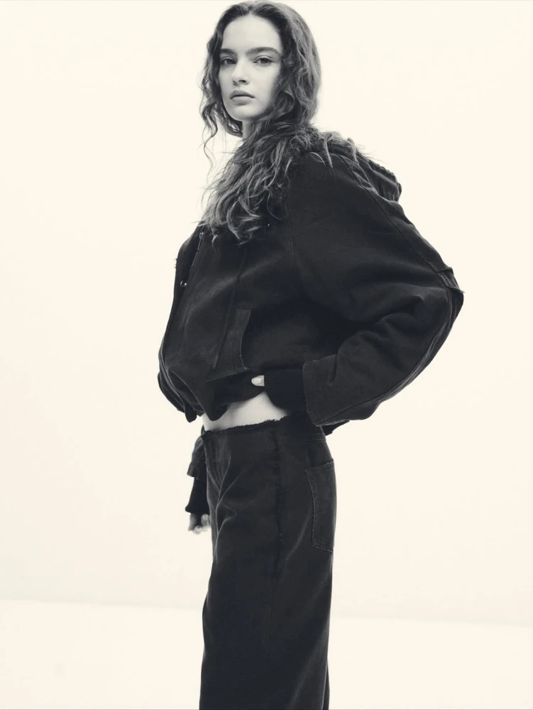 Віра Бошкова в кампейні бренду Кайлі Дженнер KHY: фото