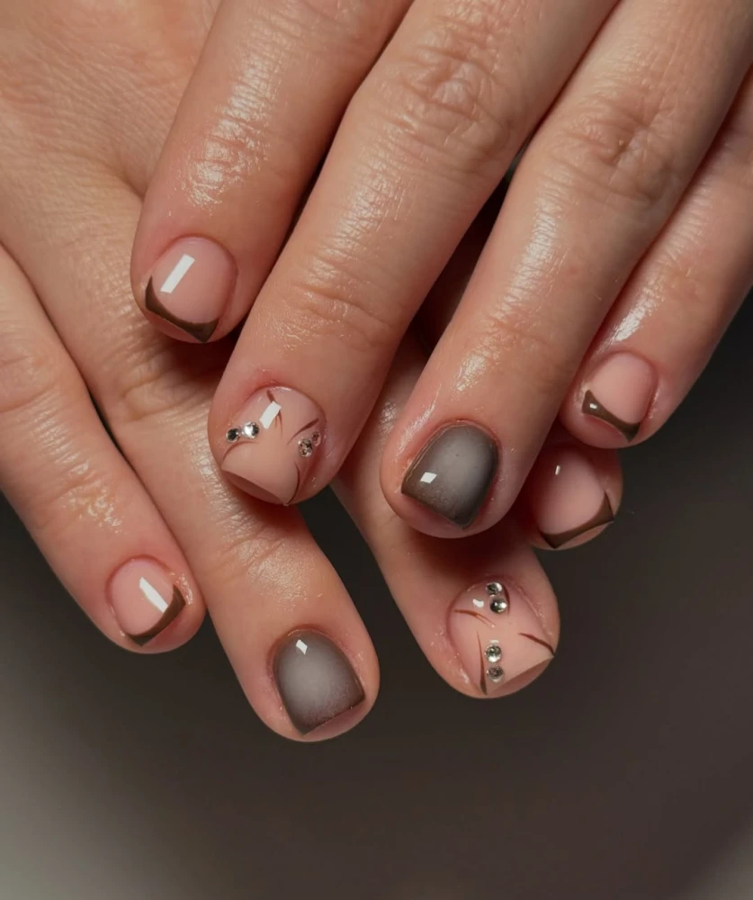 Манікюр для коротких нігтів