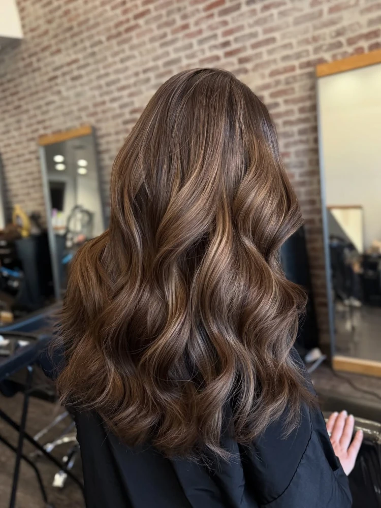 Фарбування для брюнеток