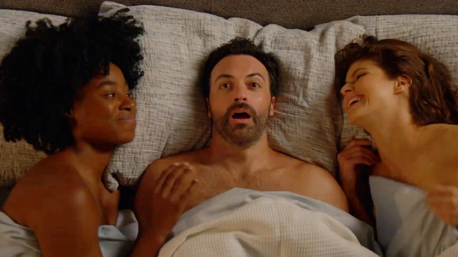 Що не так з поліаморією: розповідає психологиня-сексологиня