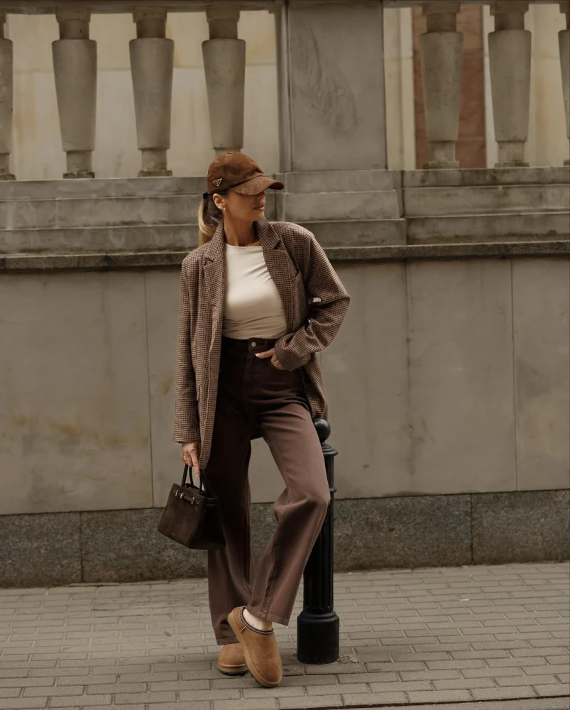 Трендові джинси на зиму-2025