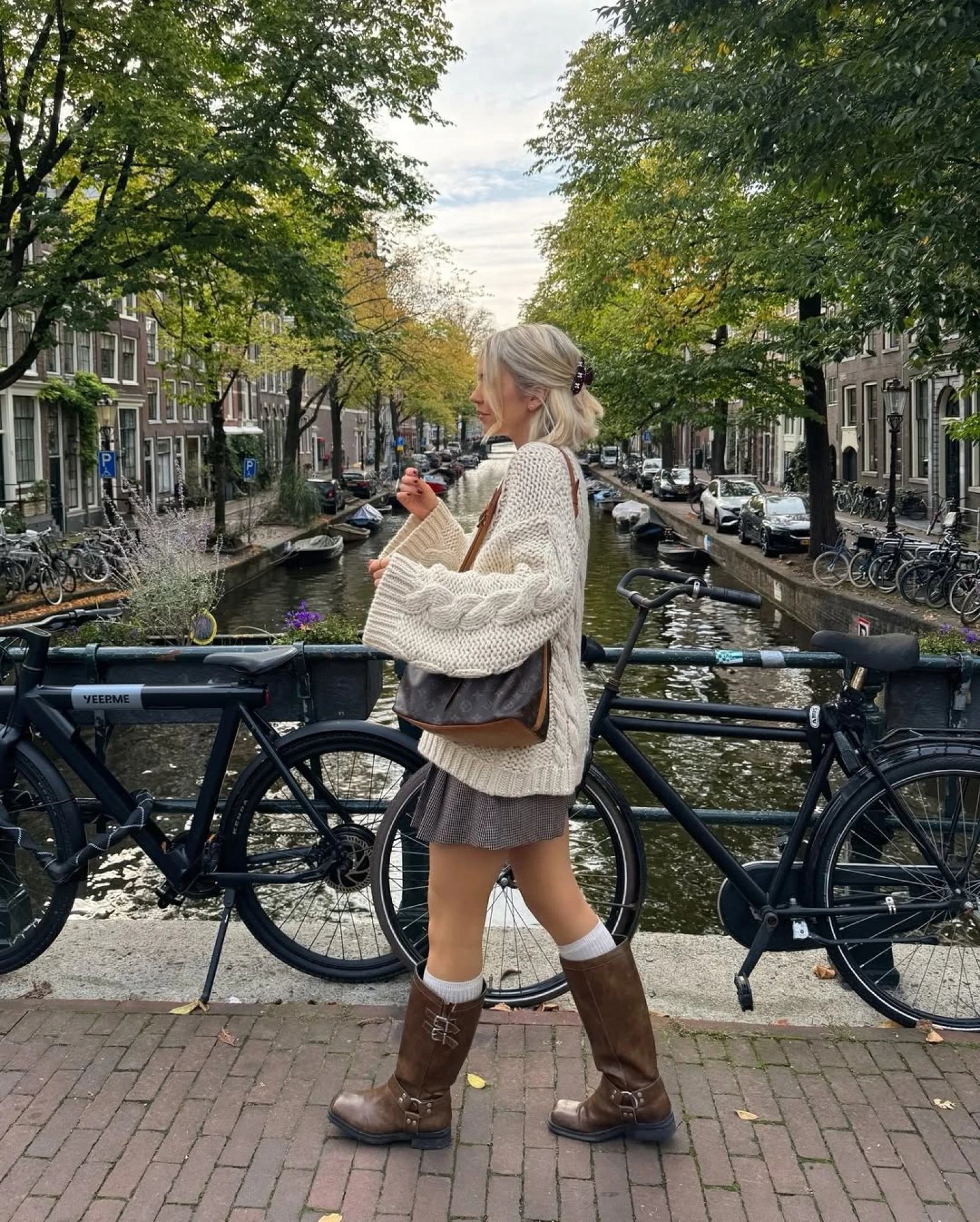 Зручне зимове взуття