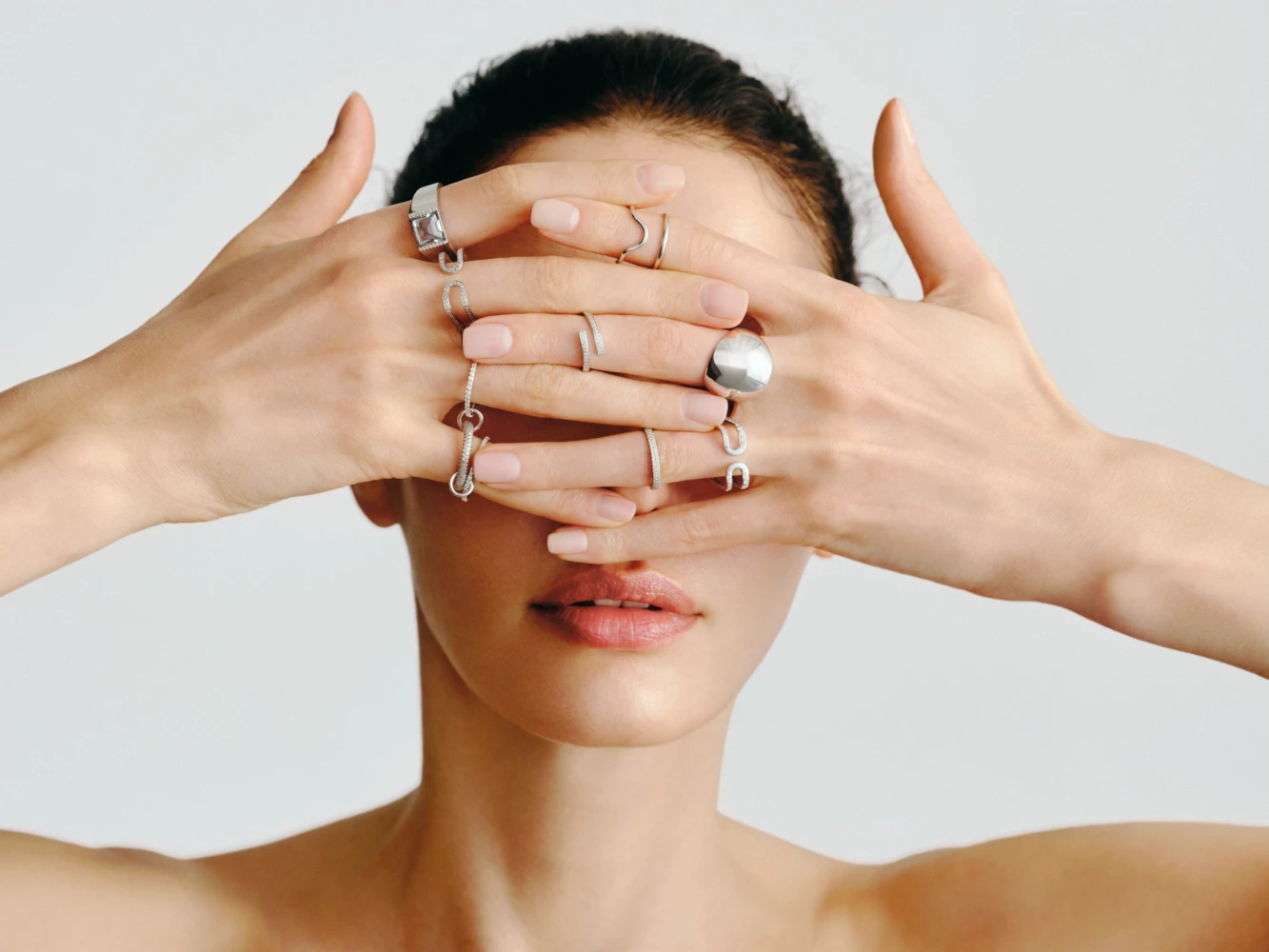 Знижки на прикраси до чорної п'ятниці