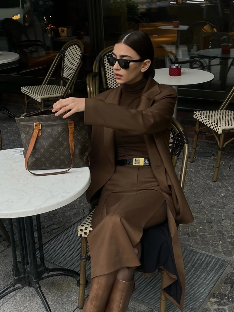 Модні кольори водолазок