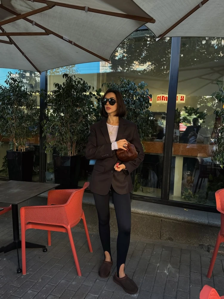 Трендові луки з легінсами