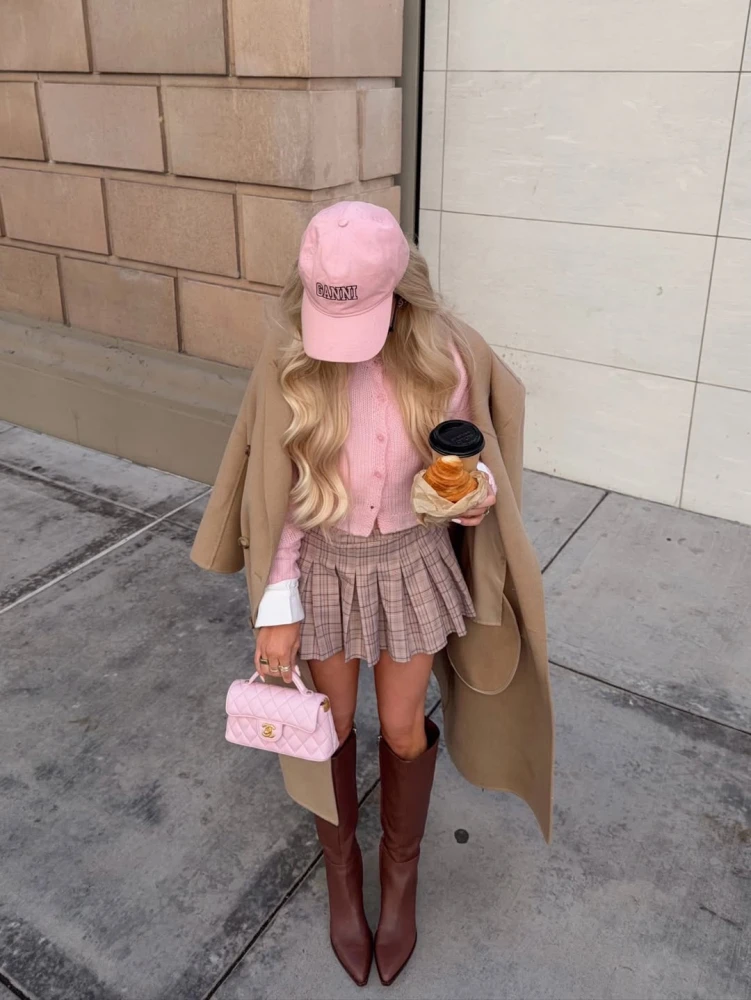 Наймодніші кольори зими-2025