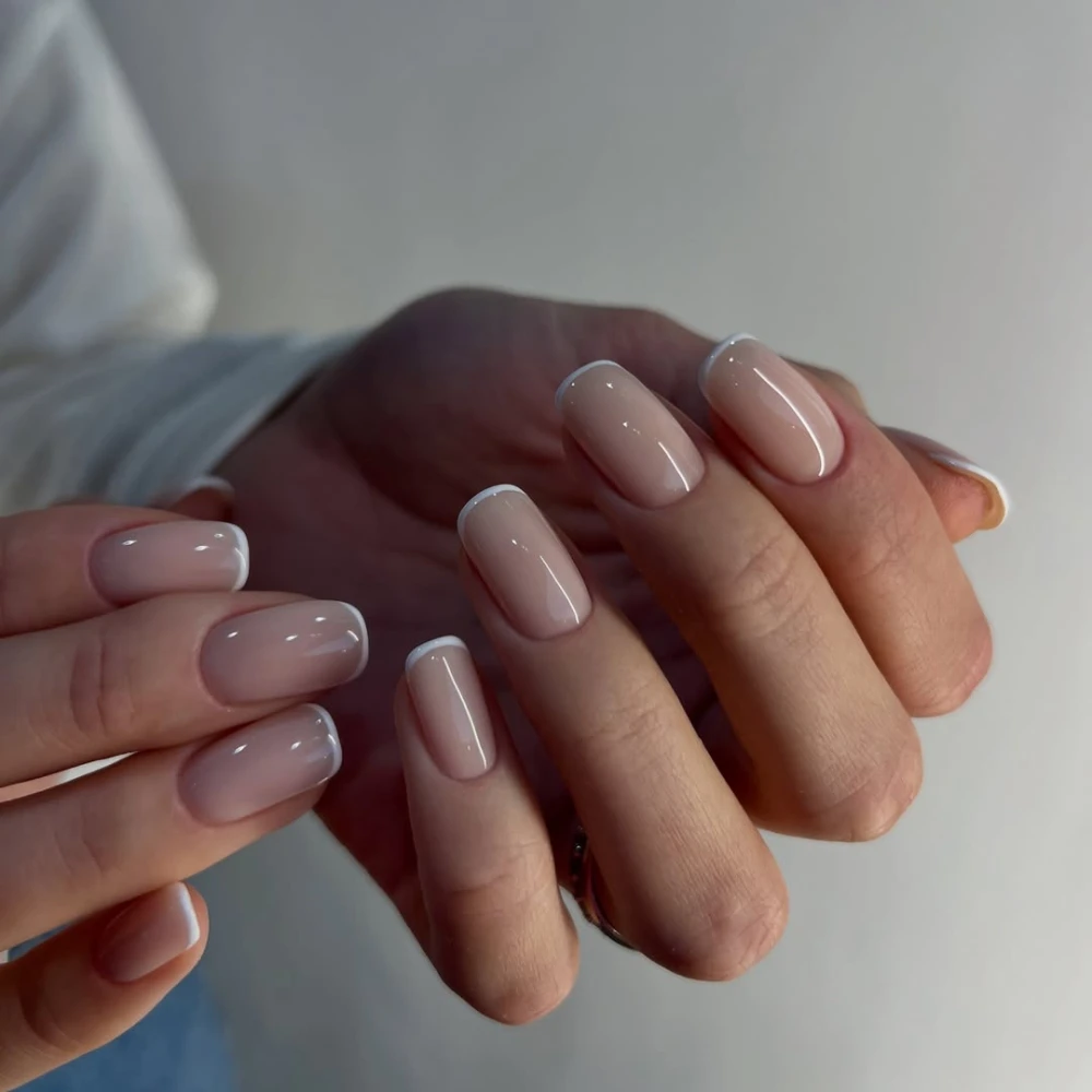 трендовий французький манікюр 2026