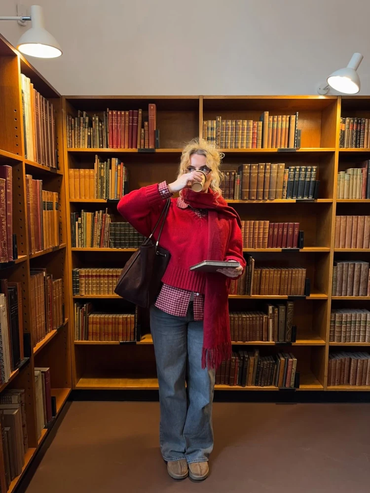 Зручні зимові образи з джинсами