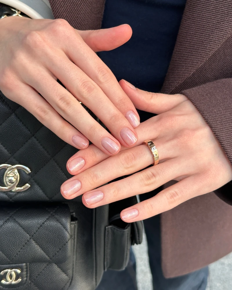 Які бувають техніки манікюру 