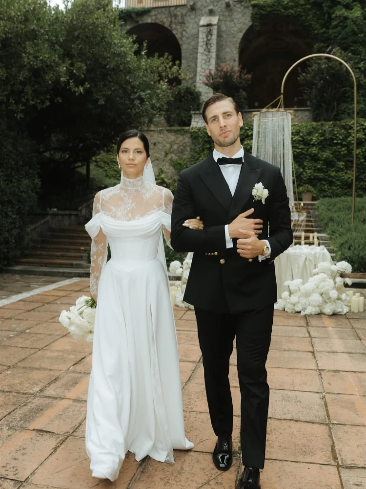 Весільні сукні А-силуету