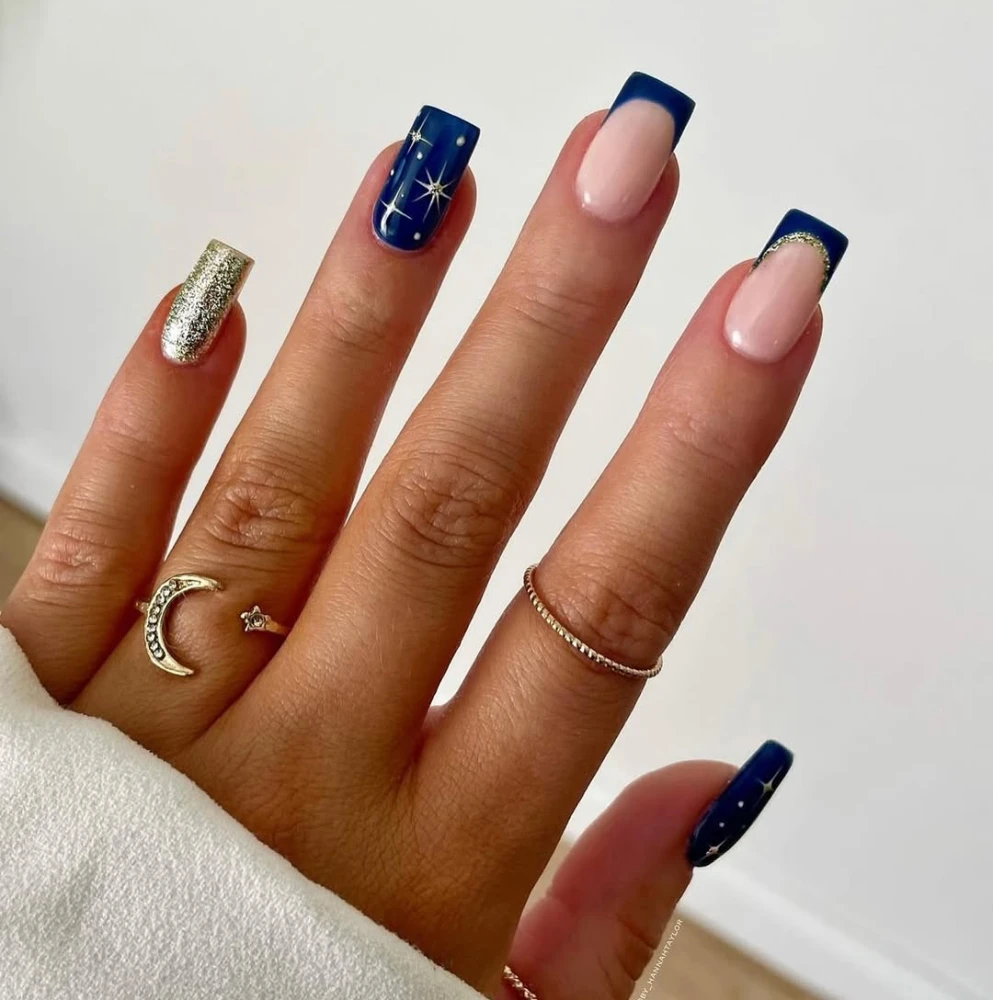 Різдвяний манікюр 