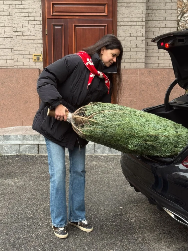 Як стильно носити пуховик