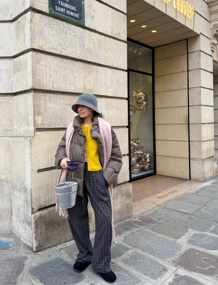 Які штани одягати під пуховик