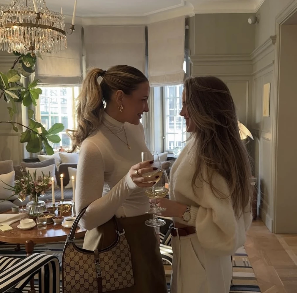 Як підтримати подругу