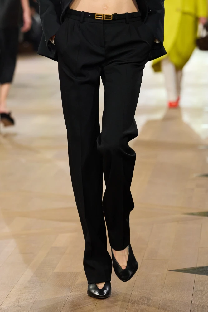 Модне взуття