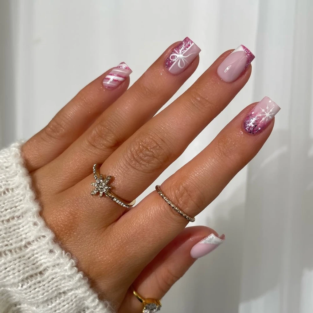 Манікюр з блискітками 