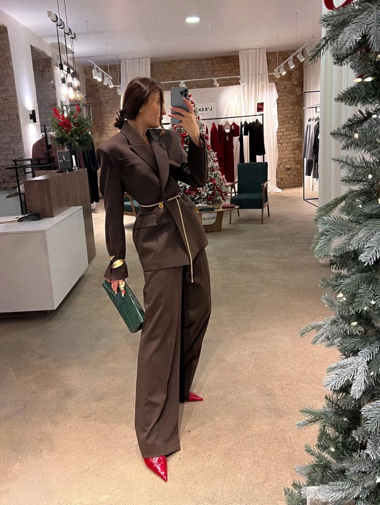 Ідеї простих святкових аутфітів 