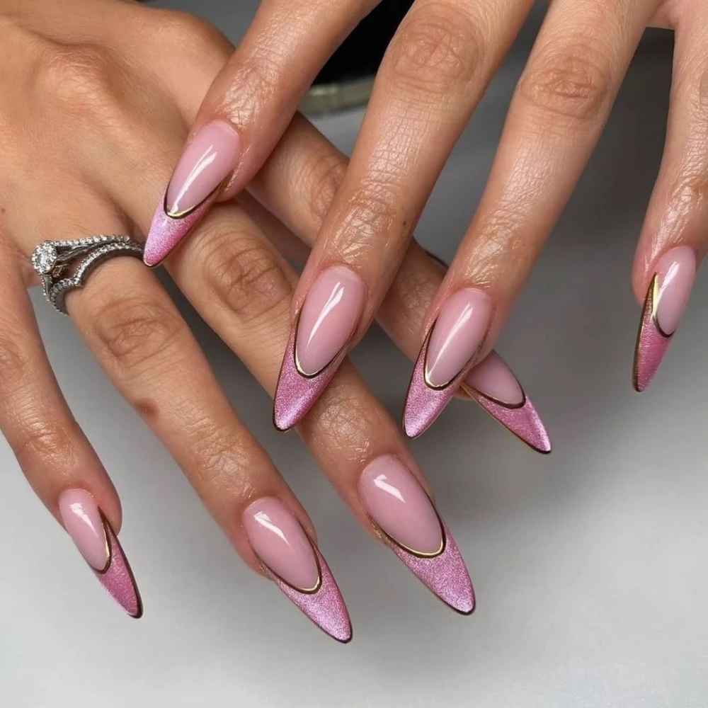 Оригінальний французький манікюр