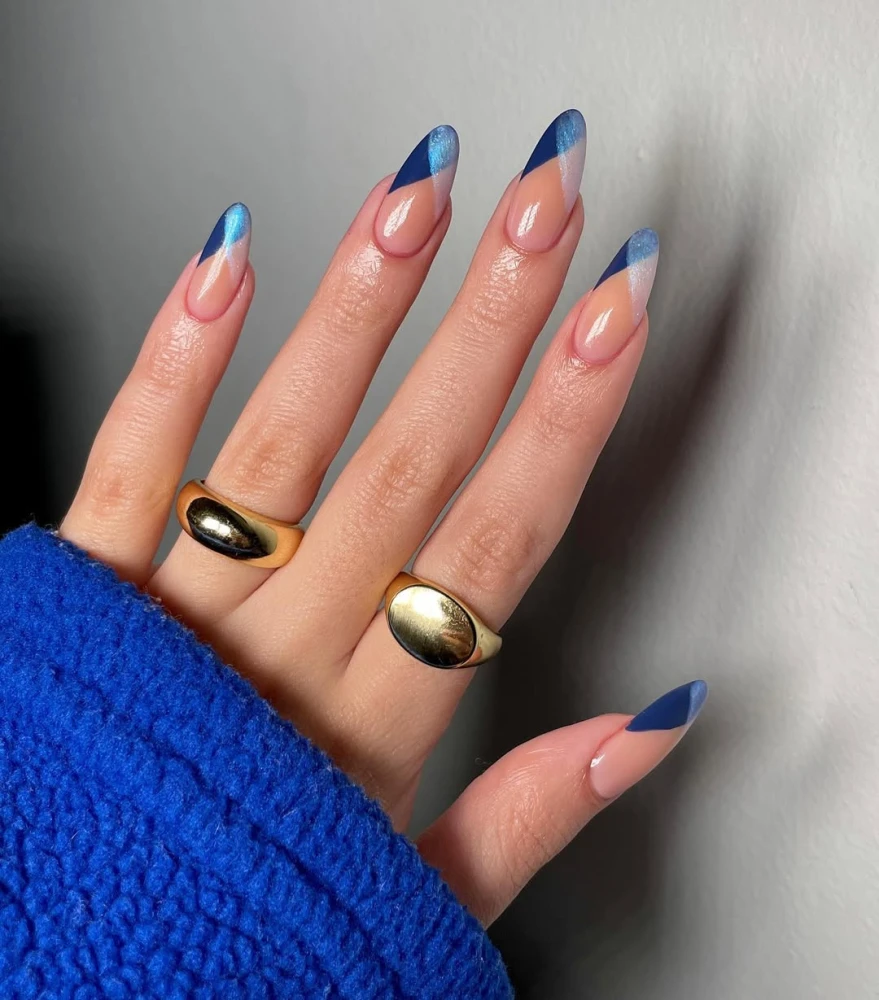 Оригінальний французький манікюр