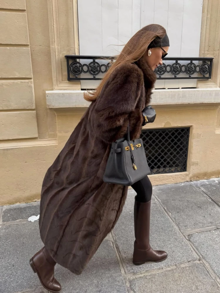 Який верхній одяг обирають француженки взимку 2026