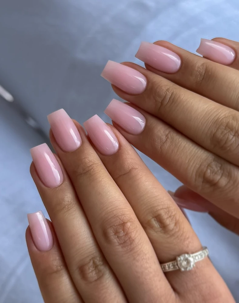 Нюдовий манікюр 2026