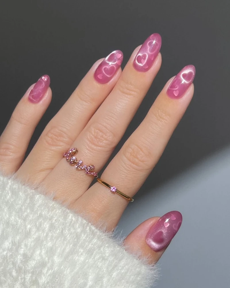 манікюр до Дня святого Валентина