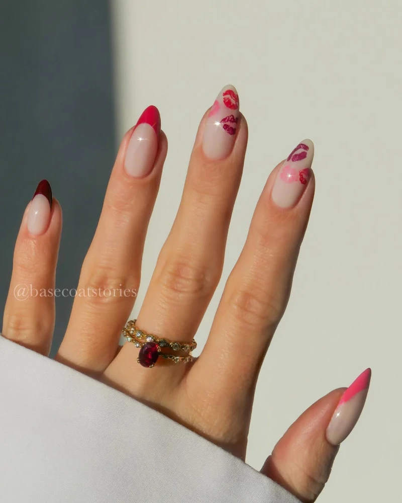 Манікюр на День святого Валентина