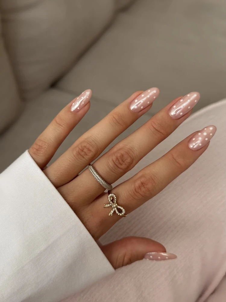 Трендовий манікюр на весну 