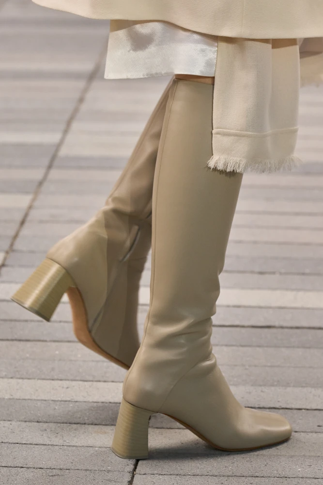 Трендові чоботи на весну-2026