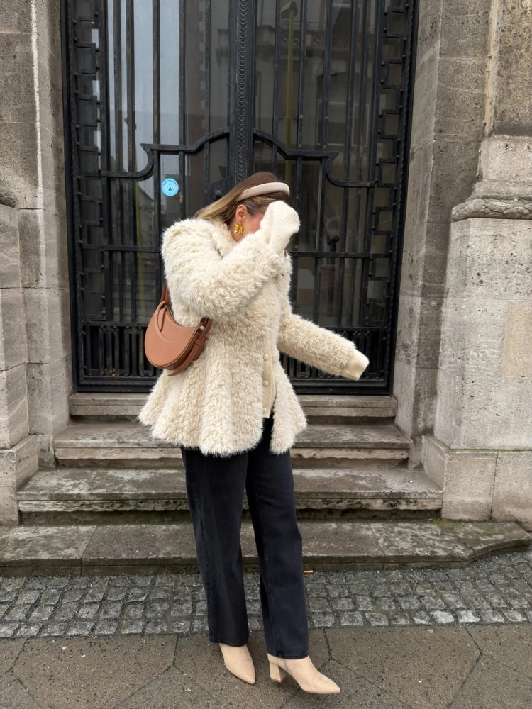 Стильні чоботи на весну