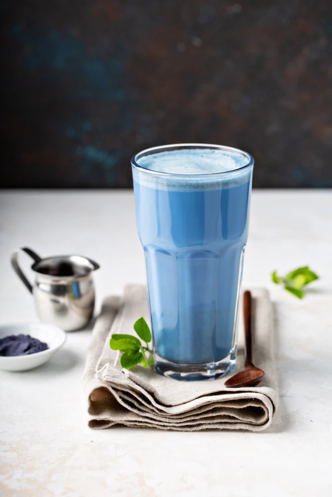 Синій чай анчан: рецепт з молоком