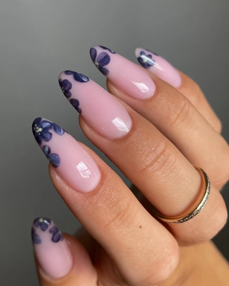 Весняний манікюр 