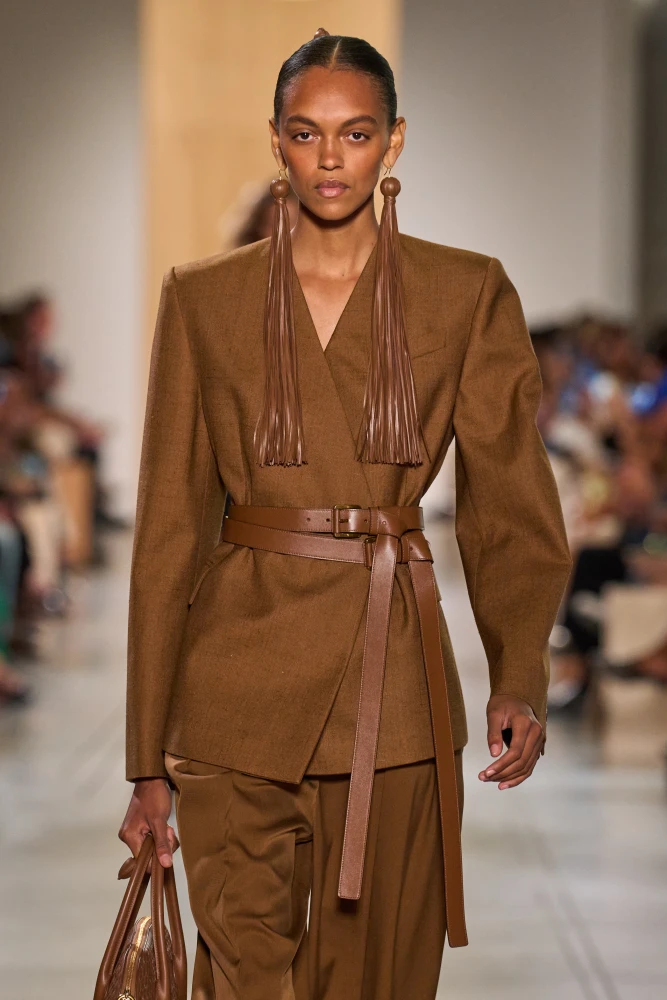 Як модно носити ремінь