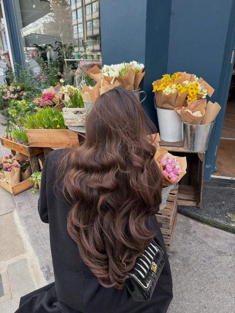 Місячний календар стрижок на квітень 2026