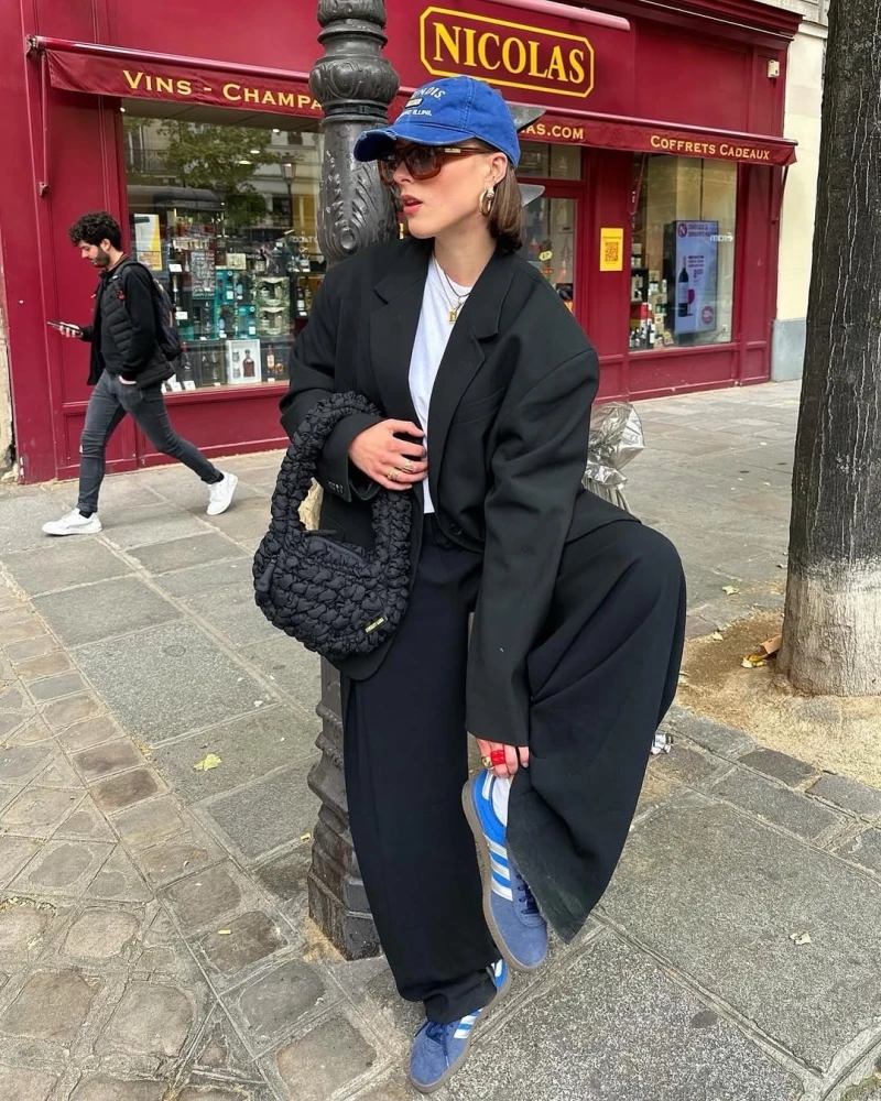 Модні кросівки