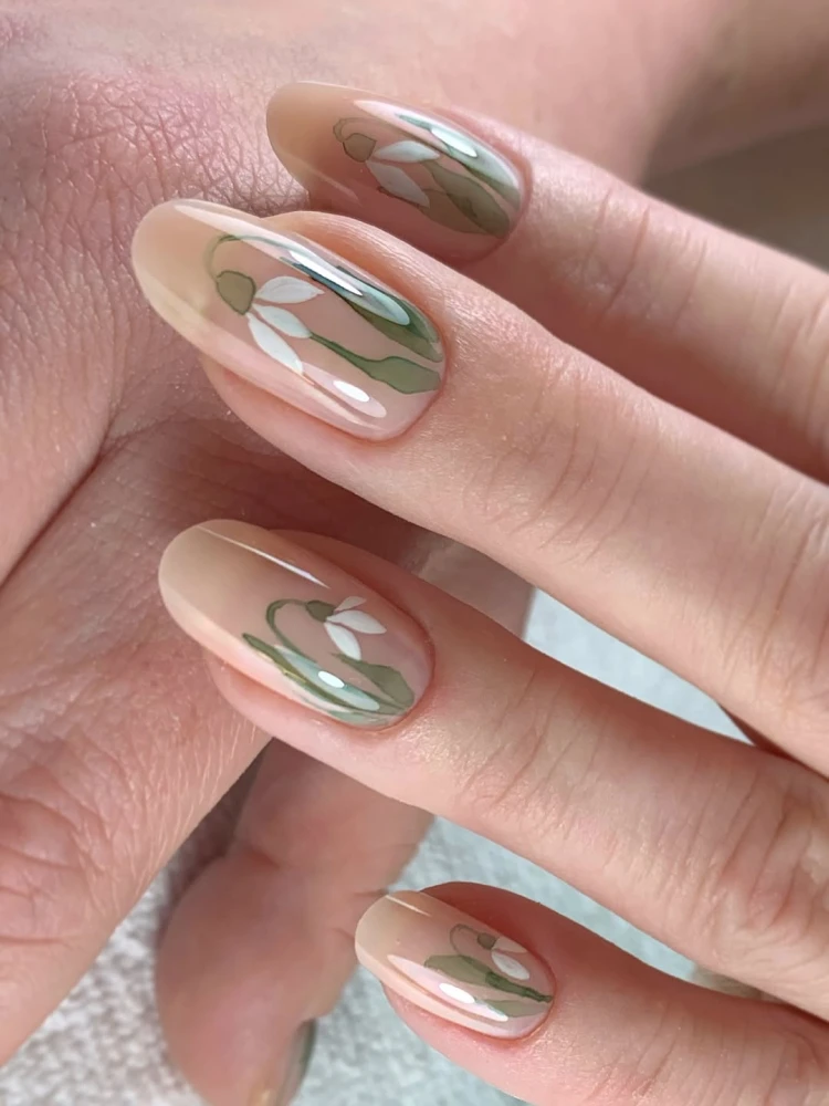 Весняний манікюр 