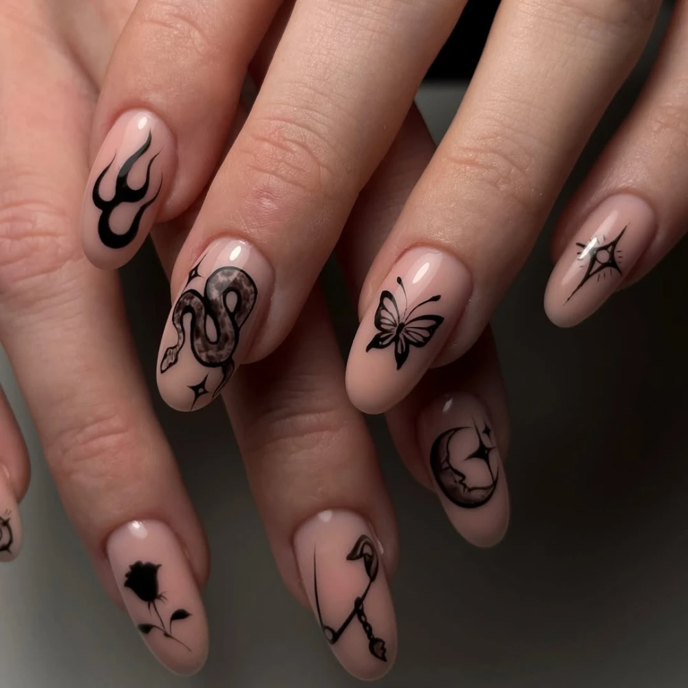 Манікюр з тату 