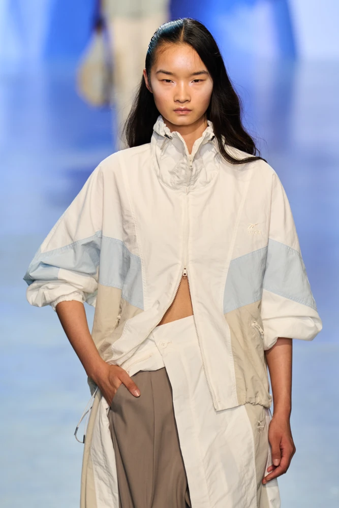 Трендові вітровки