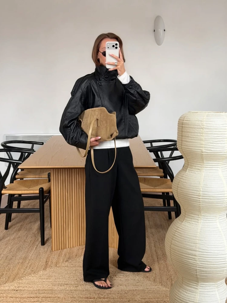 Класичні чорні штани