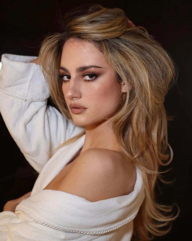 Трендовий макіяж lip blush 