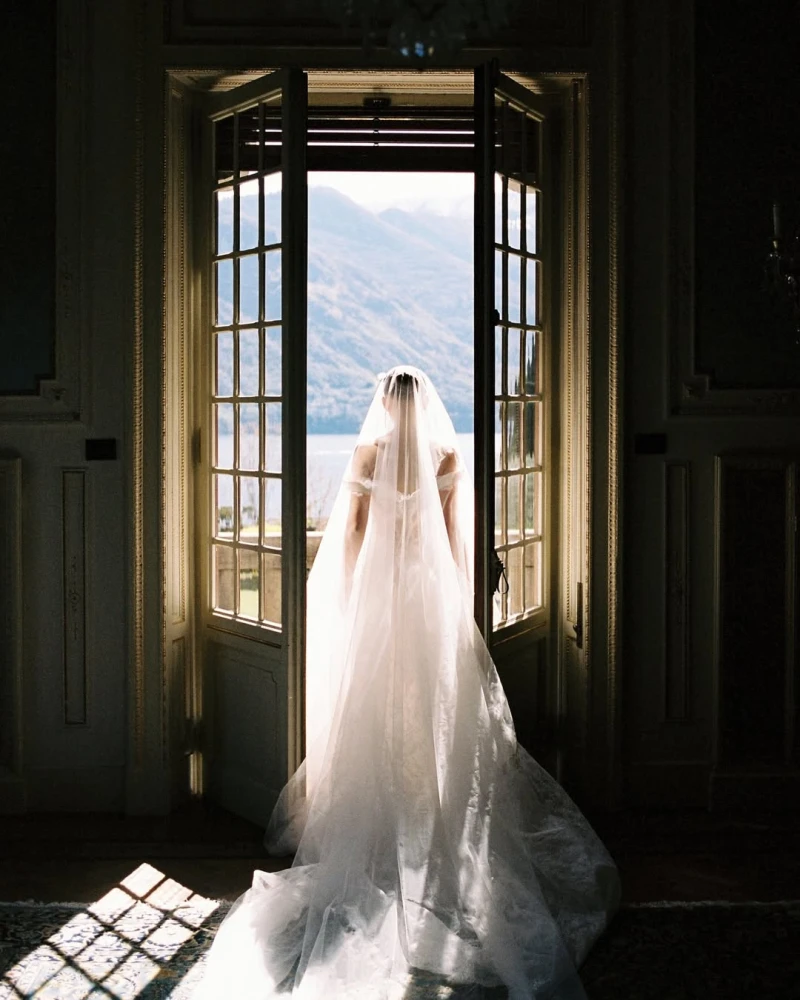 Наряд нареченої для весілля в Італії