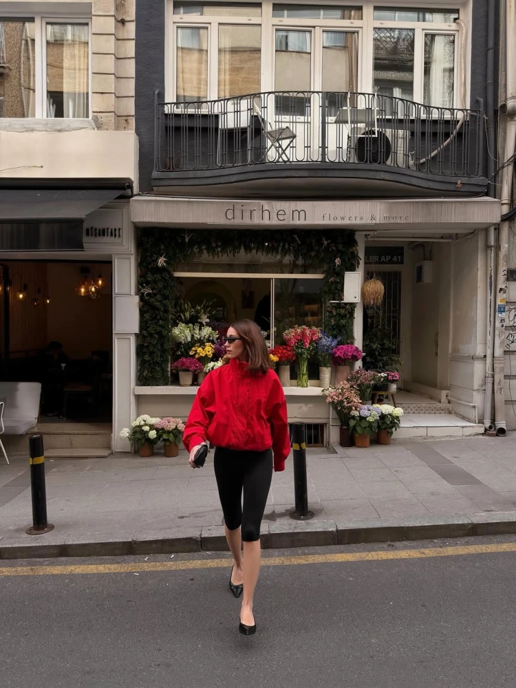 Як модниці носять капрі