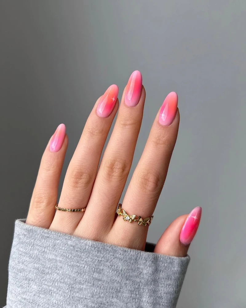 Aura nails
