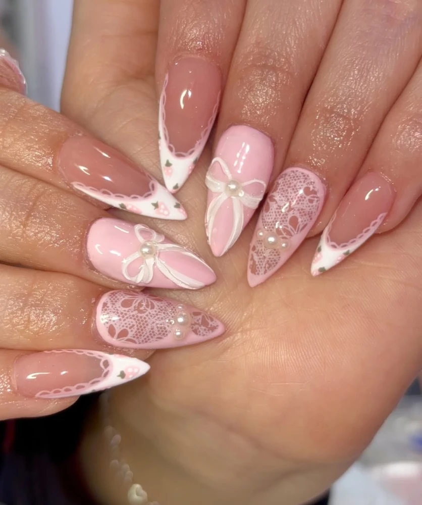 Coquette nails