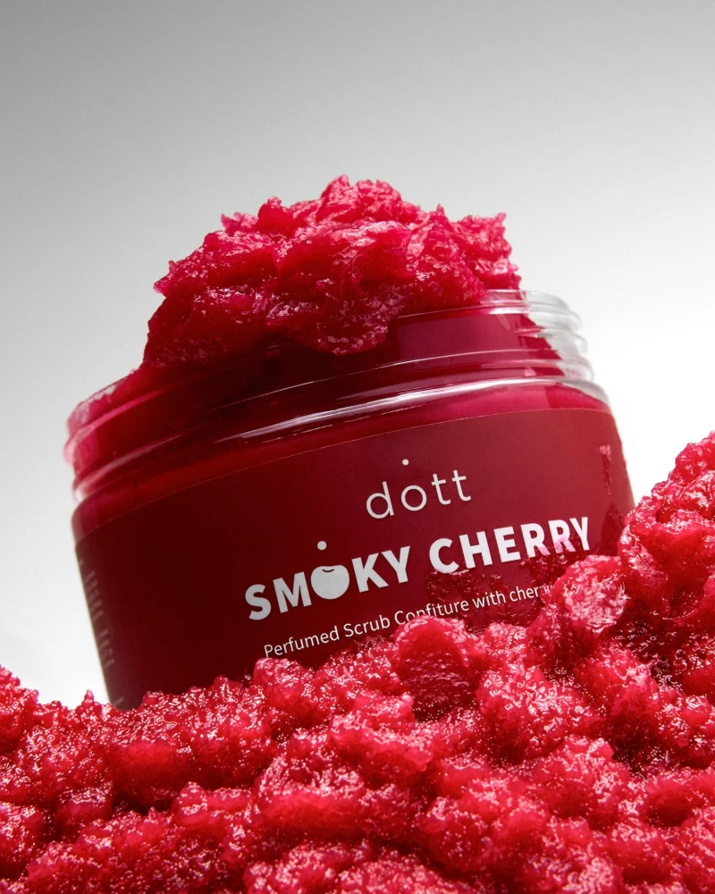 Dott smoky cherry scrub